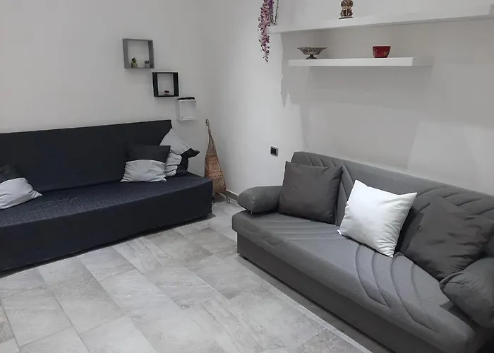 Bed and Breakfast 2 Passi A Napoli